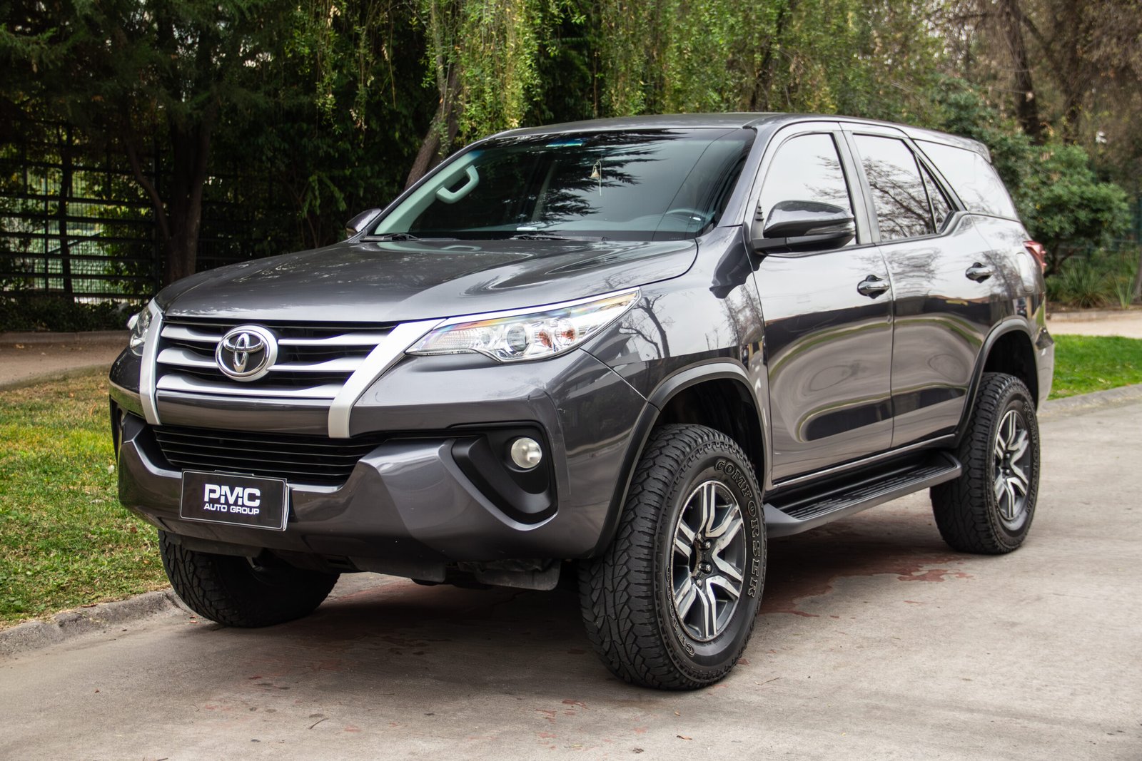 Toyota Fortuner Sr5