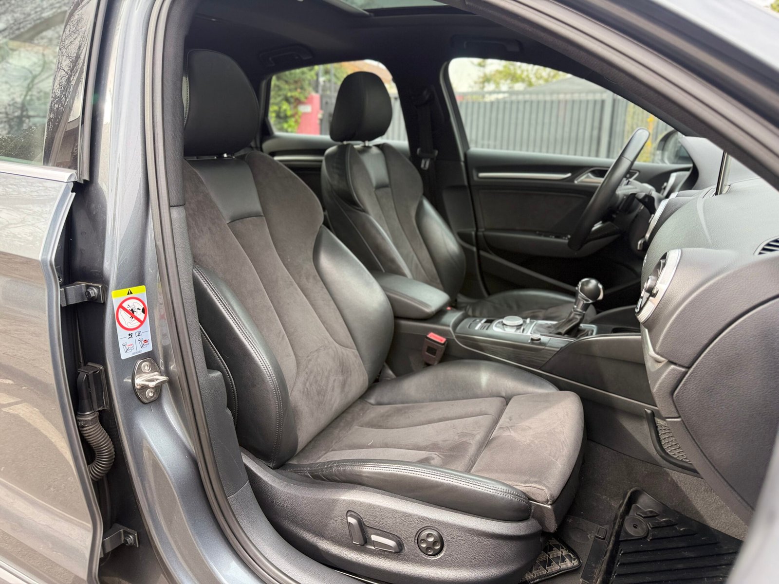 Audi A3 Sline — foto 15 de 20