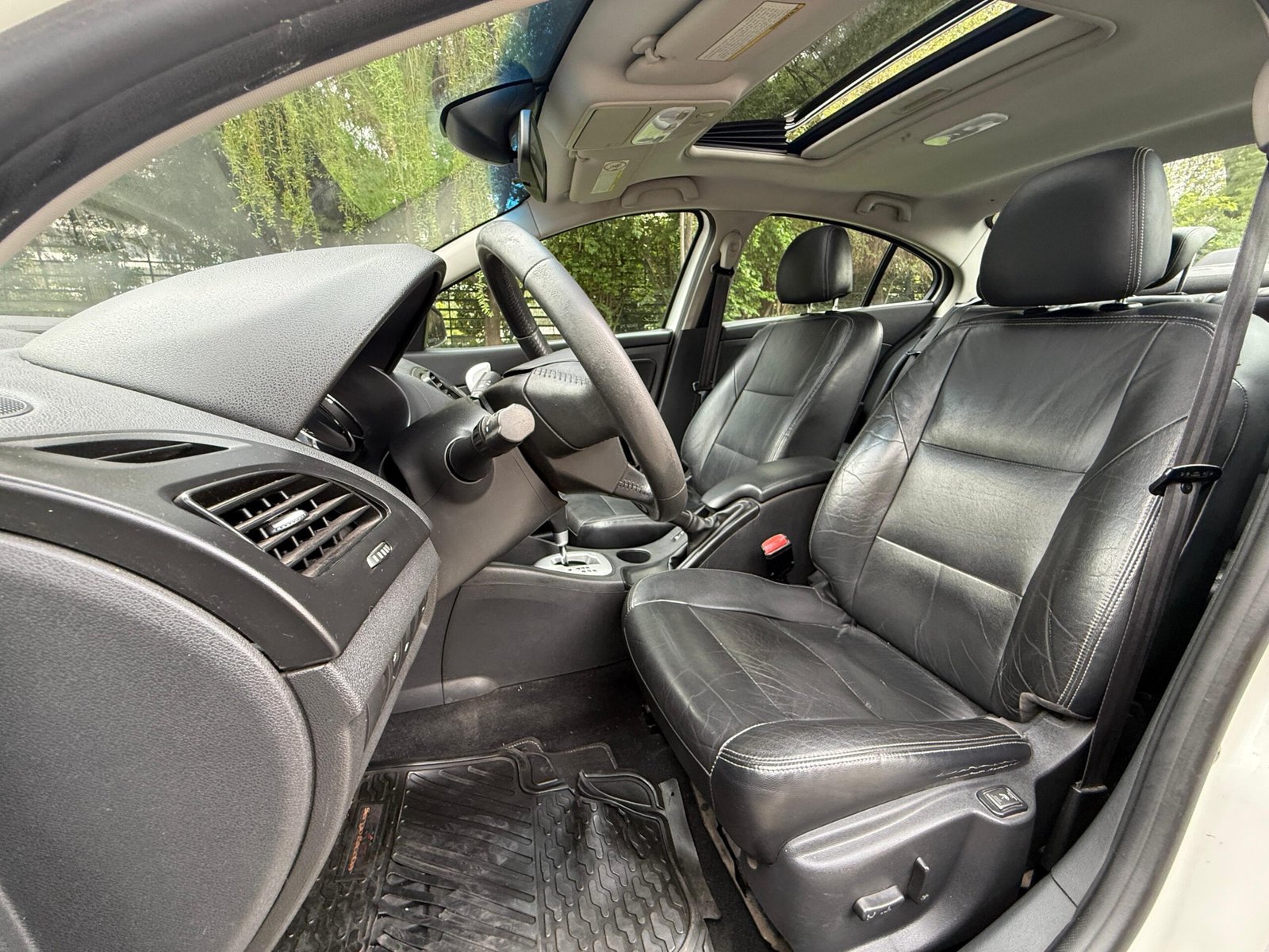 Renault Fluence Privilege — foto 10 de 20