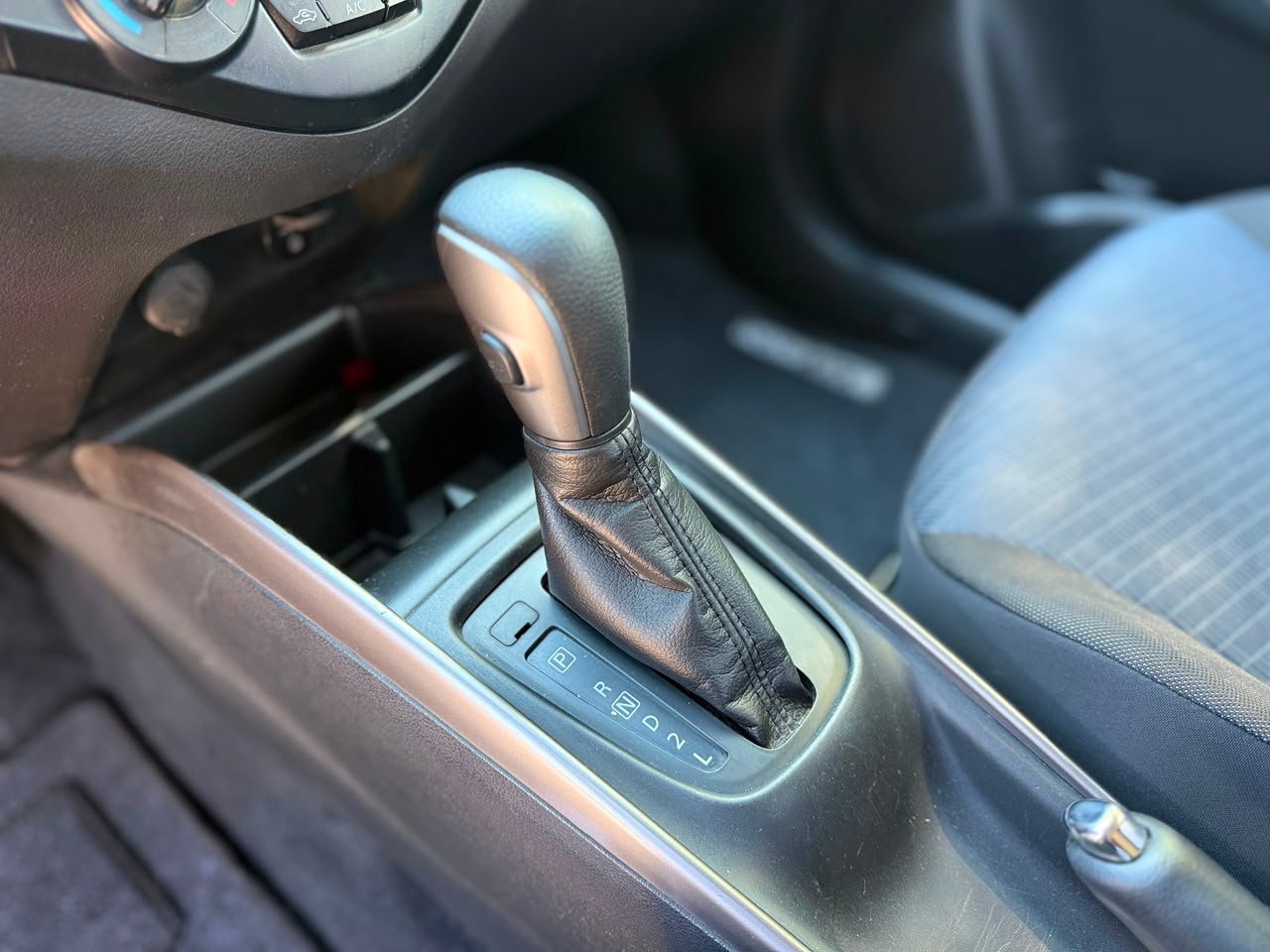Suzuki Baleno — foto 15 de 19