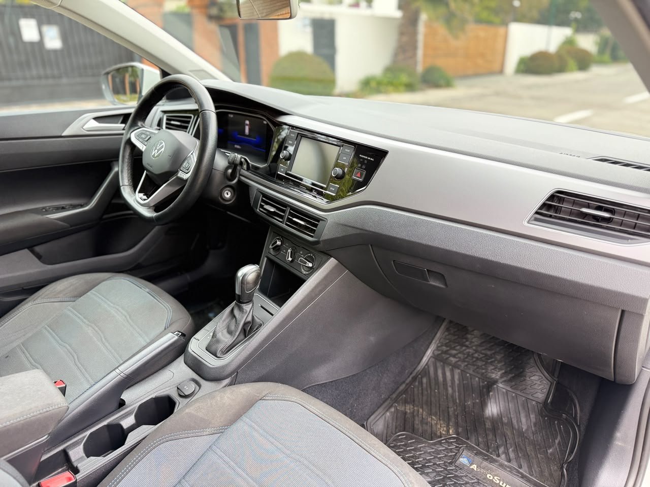 Volkswagen Nivus 1.0 Tsi Comfortline — foto 19 de 20
