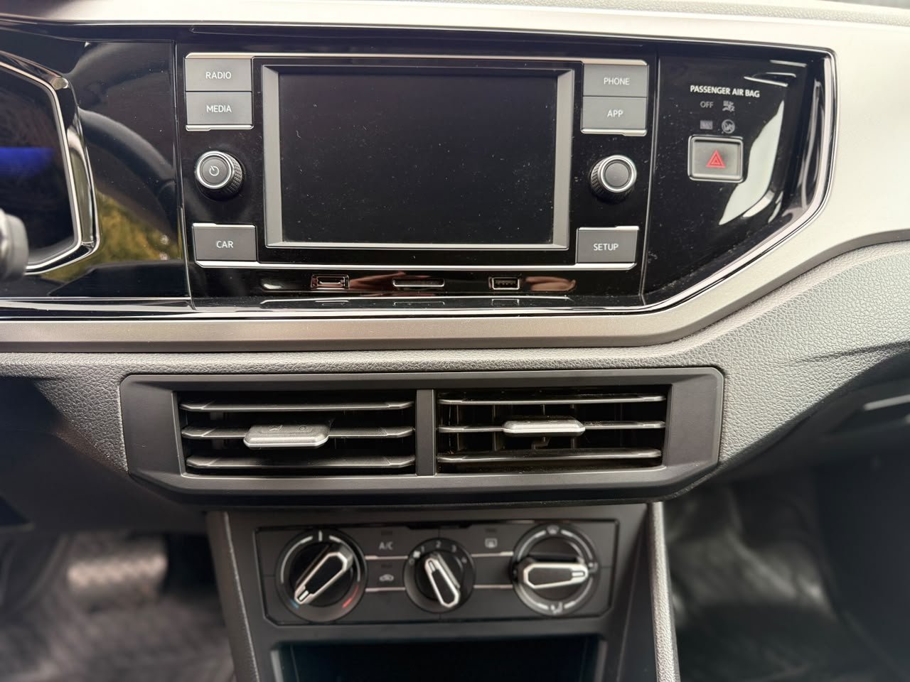 Volkswagen Nivus 1.0 Tsi Comfortline — foto 14 de 20