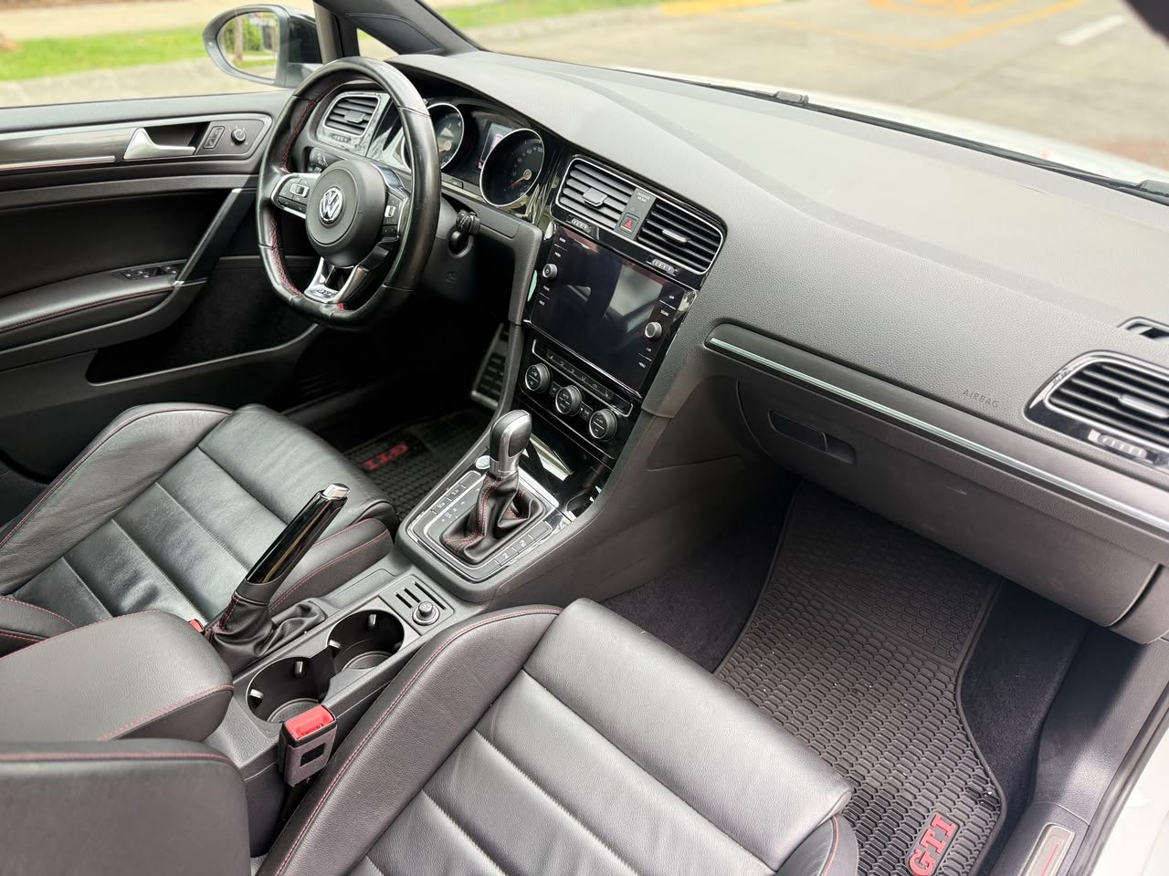 Volkswagen Golf Gti Mk7.5 — foto 17 de 19