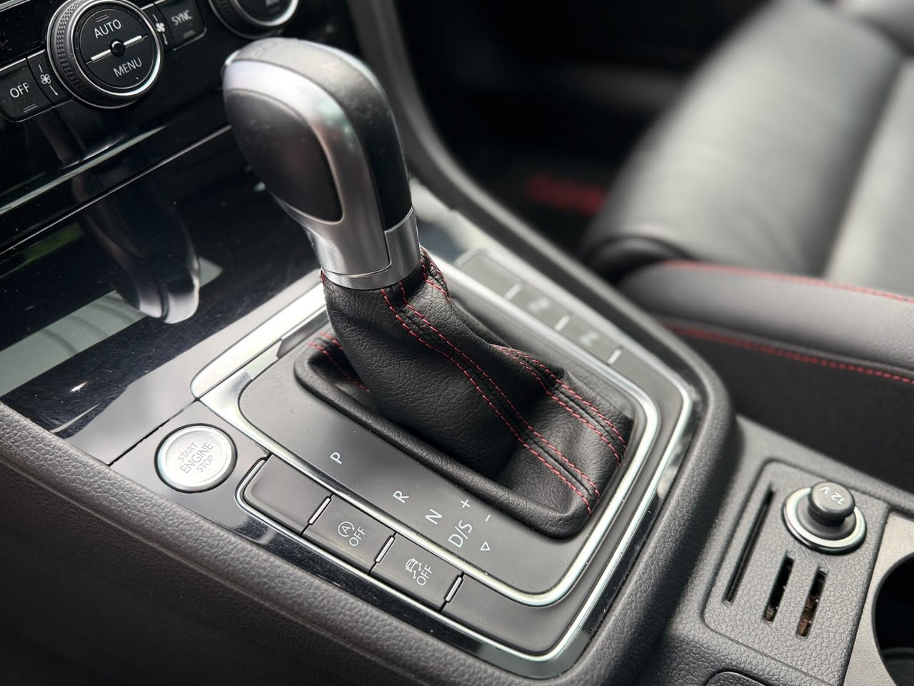 Volkswagen Golf Gti Mk7.5 — foto 13 de 19