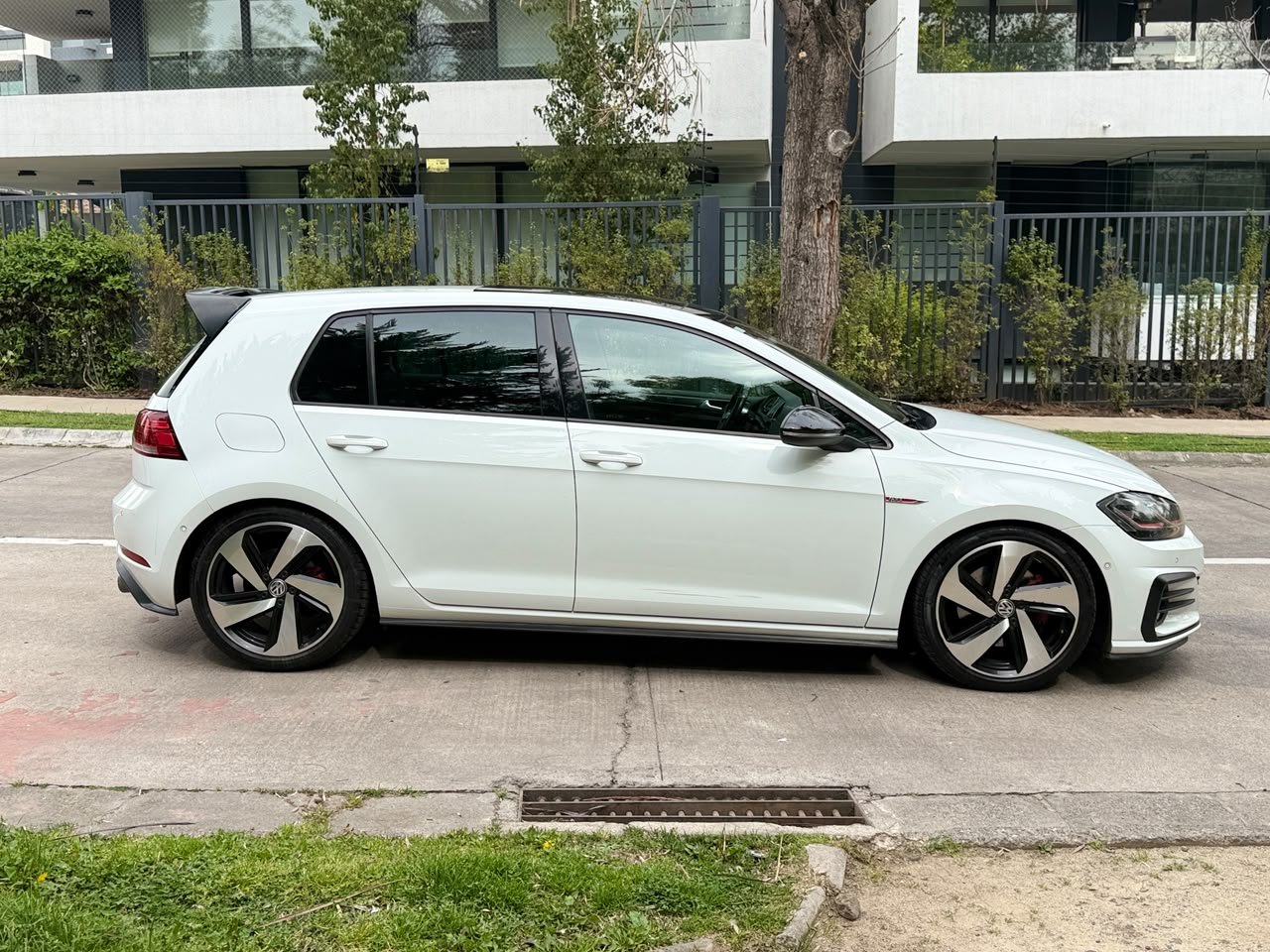 Volkswagen Golf Gti Mk7.5 — foto 4 de 19