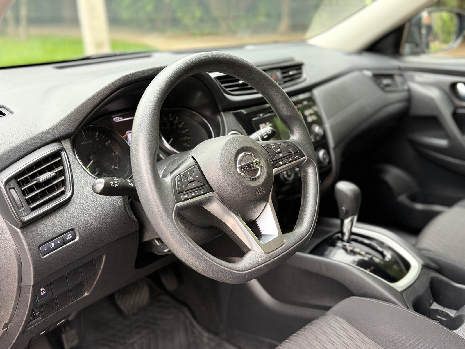 Nissan X-Trail T32 — foto 12 de 21
