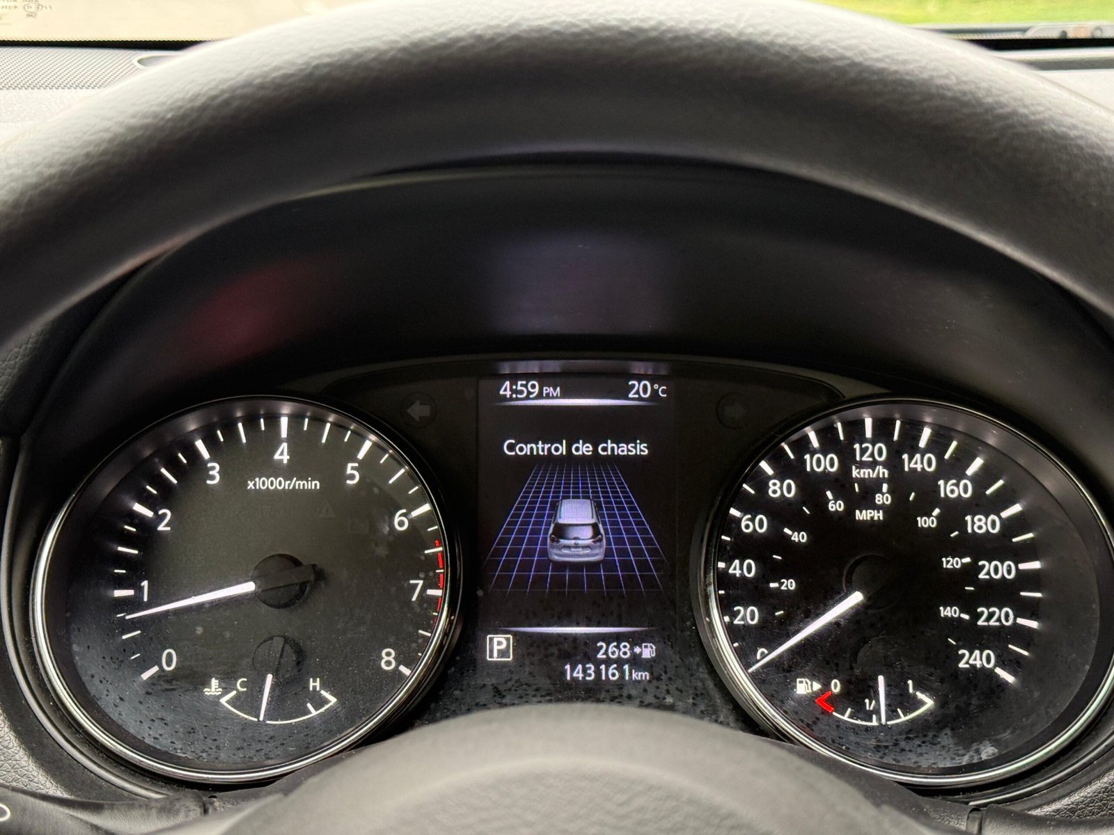 Nissan X-Trail T32 — foto 13 de 21