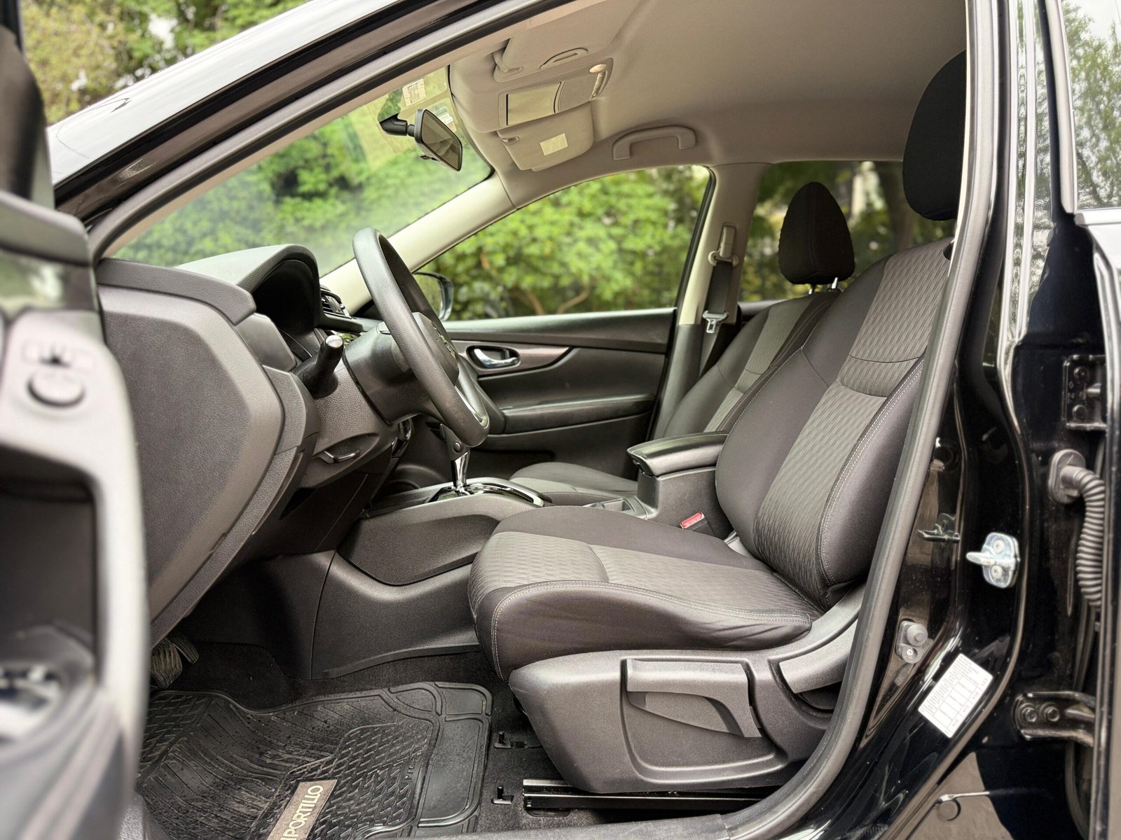 Nissan X-Trail T32 — foto 10 de 21