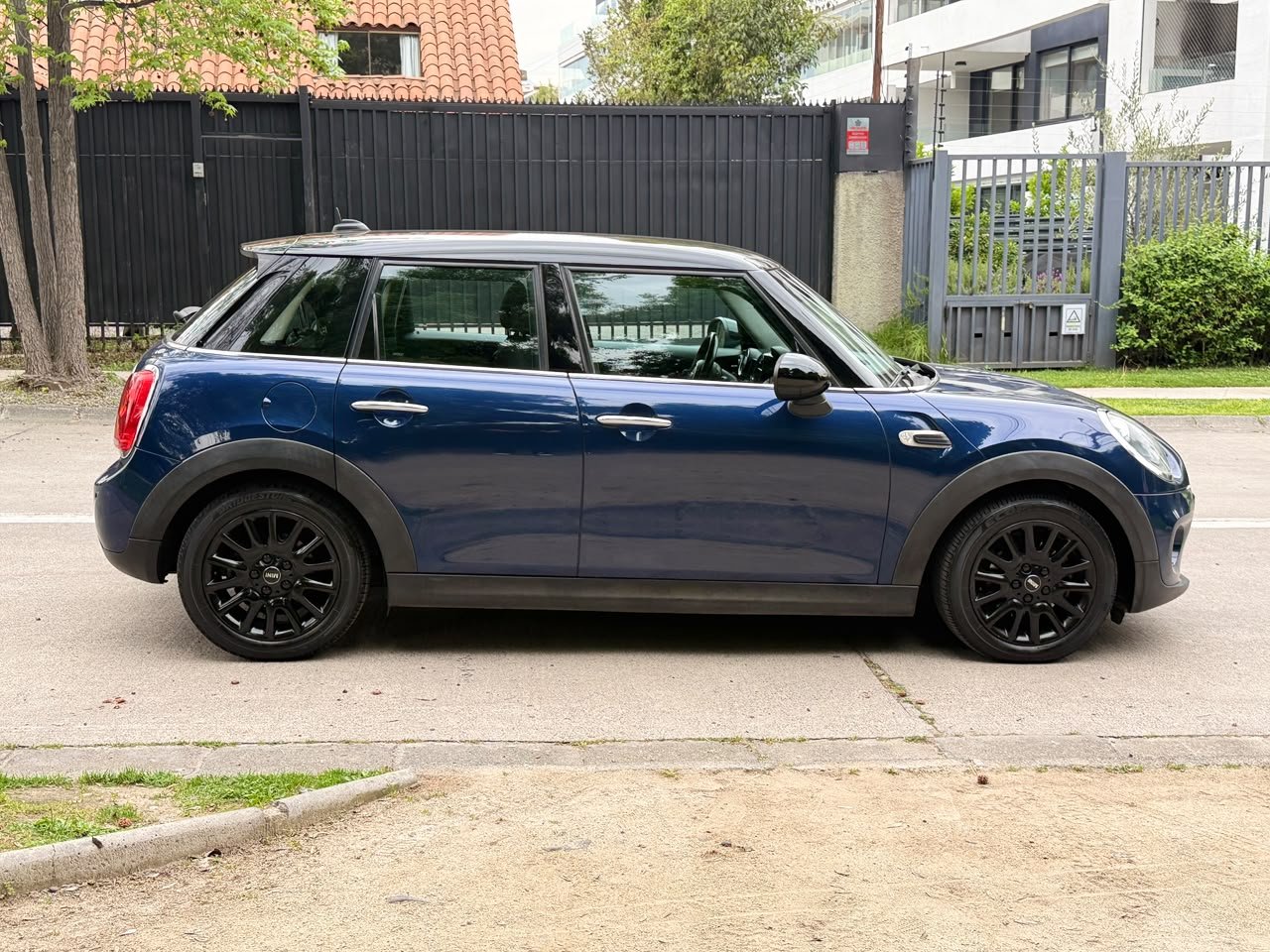 MINI Cooper F55 1.5 Turbo Pepper — foto 4 de 22