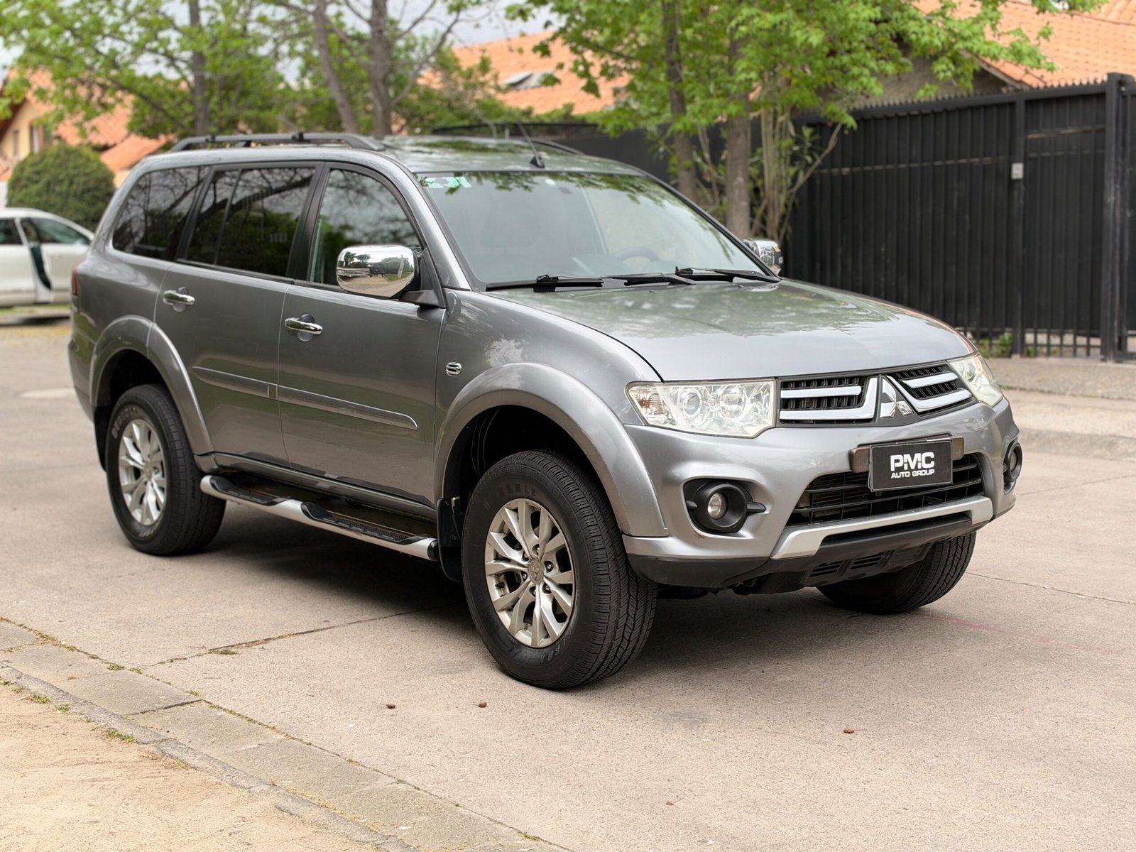 Mitsubishi Montero Sport Limited 2.5 Turbo Diésel At4×4 — foto 3 de 21