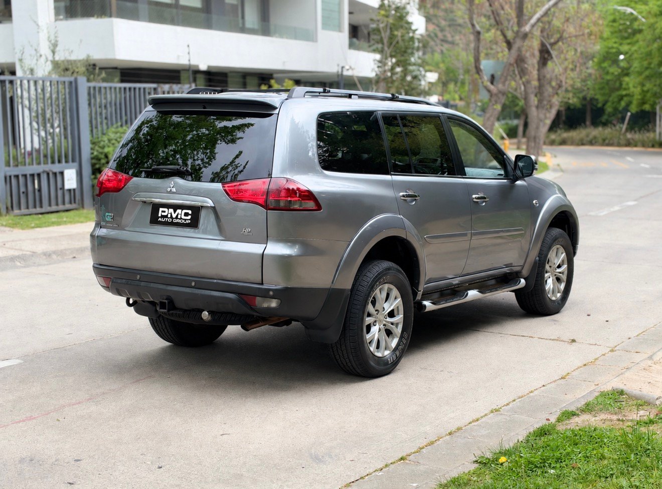 Mitsubishi Montero Sport Limited 2.5 Turbo Diésel At4×4 — foto 8 de 21